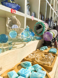 For live streaming: 100 yen bracelets, necklaces, rings, and pendants